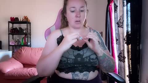 kissica online show from 09.22.25