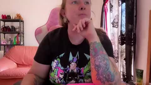 kissica online show from 09.30.25