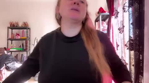 kissica online show from 02.19.26