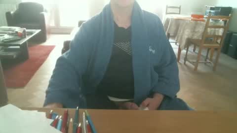 kisslog1 online show from 10.11.25