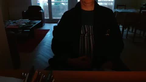 kisslog1 online show from 02.14.26