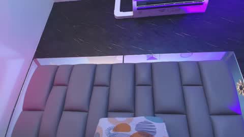 BELLA FLAME online show from 10.11.25