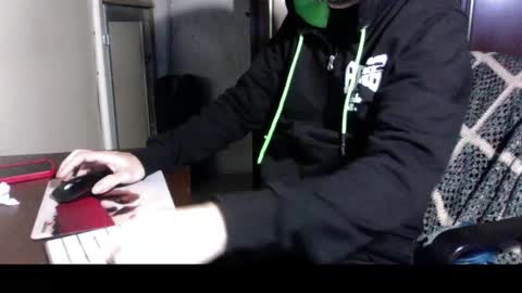 kissofbanned1983 online show from 10.18.25