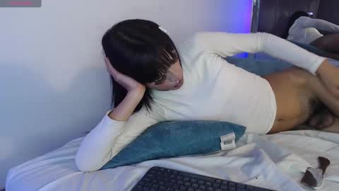 Snapshot of kitii_we3d chatting on 03.04.25 Kitty online show from 03.04.25