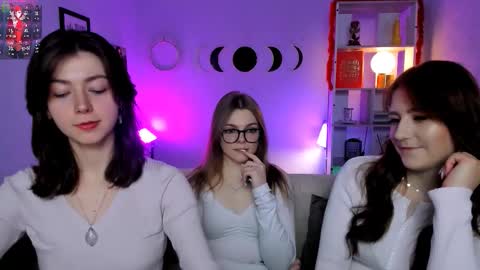 kitniss online show from 03.08.26