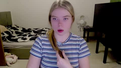 Jennyblonde and Emmabrunette online show from 12.01.24