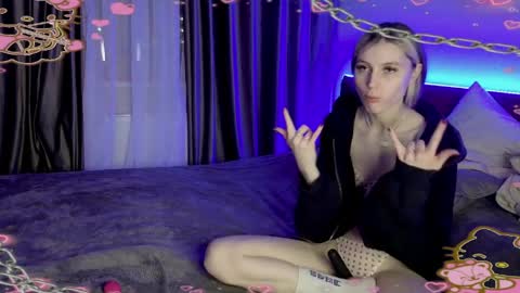 Snapshot of kittenkate22 chatting on 04.09.26 Tiana online show from 04.09.26