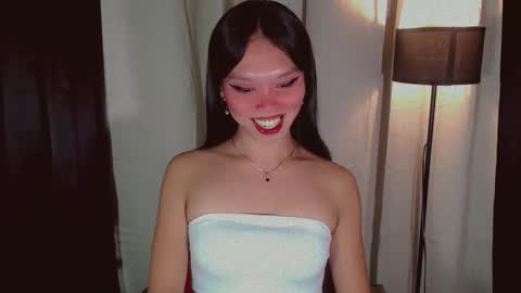 Snapshot of kitteylovesyou chatting on 10.02.25 KITTY online show from 10.02.25