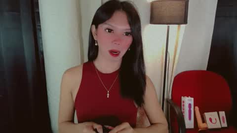 Snapshot of kitteylovesyou chatting on 11.07.25 KITTY online show from 11.07.25