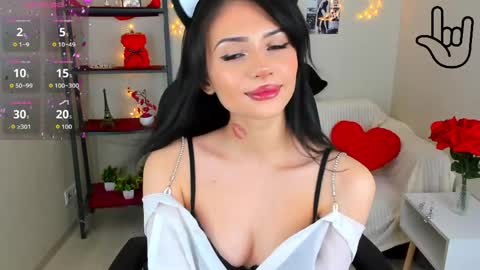 Snapshot of kitti__ chatting on 05.01.26 Kitti online show from 05.01.26