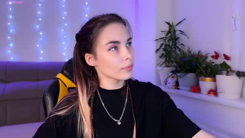 Veronica online show from 09.29.25