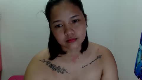 Snapshot of kittlyn chatting on 11.04.25 kittlyn online show from 11.04.25