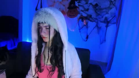 kitty__chs online show from 11.17.25