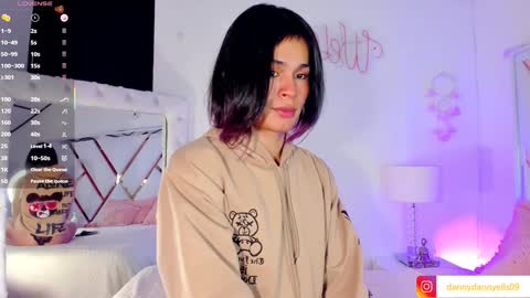 Snapshot of kitty__sexy_ chatting on 01.31.25 dann online show from 01.31.25