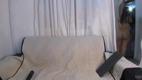 Snapshot of kitty_and_masterboy chatting on 10.09.25 kitty_and_masterboy online show from 10.09.25