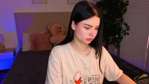 kitty_cut1ee_ online show from 04.13.26