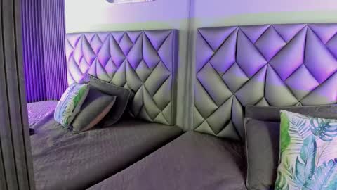   online show from 03.27.26