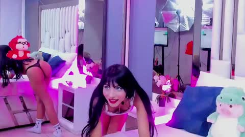 Snapshot of kitty_eliffe chatting on 02.27.25 kitty online show from 02.27.25