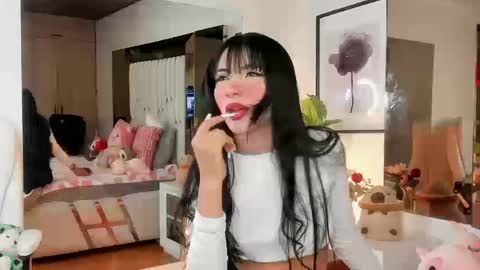 Snapshot of kitty_eliffe chatting on 09.11.25 kitty online show from 09.11.25