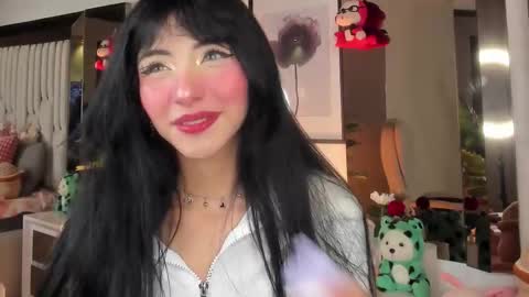 Snapshot of kitty_eliffe chatting on 09.19.25 kitty online show from 09.19.25