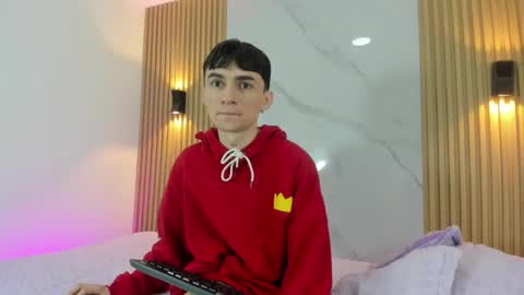 kitty_gill online show from 12.16.24