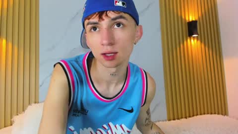 kitty_gill online show from 01.15.25
