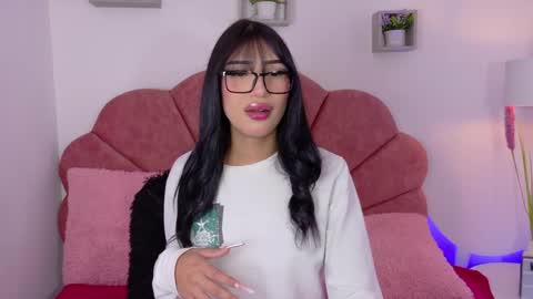 Kitty  online show from 04.25.26