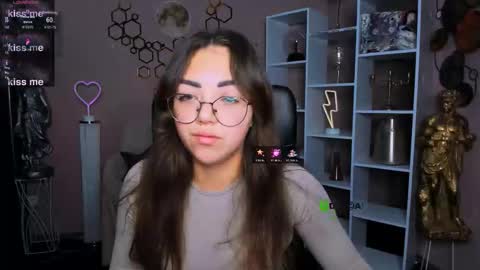 kitty online show from 11.21.25