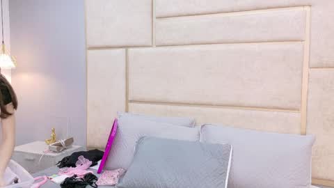 kitty_model online show from 04.16.26