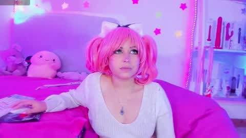 Snapshot of kitty_parker chatting on 03.07.25 online show from 03.07.25