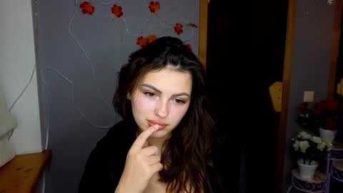 Snapshot of kitty_shenson chatting on 11.09.25 Kate online show from 11.09.25