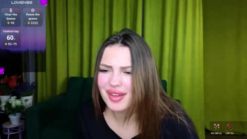 Snapshot of kitty_shenson chatting on 04.15.26 Kate online show from 04.15.26