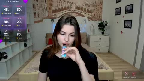 Kate online show from 04.23.26