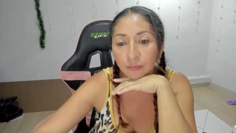 violet online show from 01.15.25