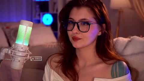 Snapshot of kittybay_ chatting on 05.15.26 KittyBay online show from 05.15.26