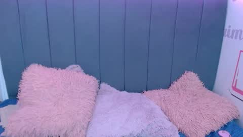 Snapshot of kittybrookex chatting on 01.20.25 Valery online show from 01.20.25