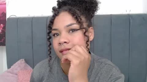 Snapshot of kittybrookex chatting on 02.25.25 Valery online show from 02.25.25