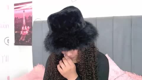 Snapshot of kittybrookex chatting on 03.02.25 Valery online show from 03.02.25