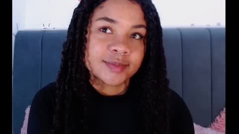 Snapshot of kittybrookex chatting on 10.05.25 Valery online show from 10.05.25