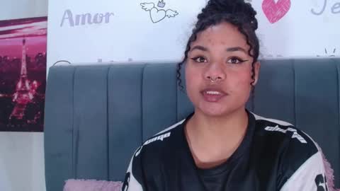 Snapshot of kittybrookex chatting on 10.15.25 Valery online show from 10.15.25