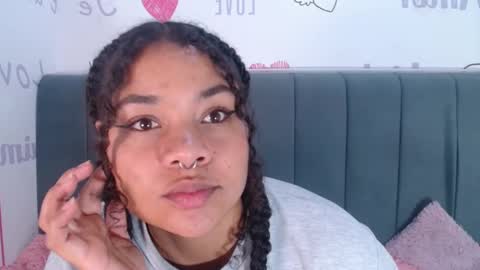 Snapshot of kittybrookex chatting on 10.26.25 Valery online show from 10.26.25