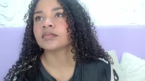 Snapshot of kittybrookex chatting on 11.23.25 Valery online show from 11.23.25