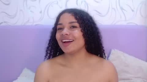 Snapshot of kittybrookex chatting on 11.30.25 Valery online show from 11.30.25