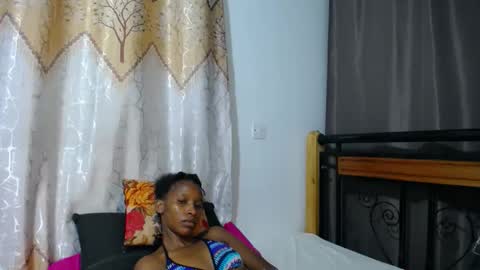 Snapshot of kittyfay_ chatting on 04.05.26 Fay online show from 04.05.26