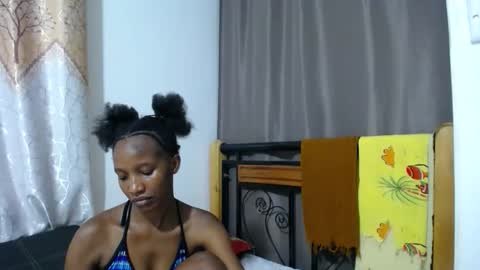 Snapshot of kittyfay_ chatting on 04.11.26 Fay online show from 04.11.26