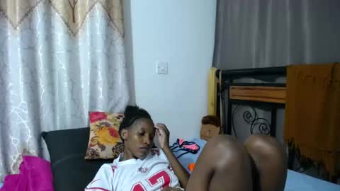 Snapshot of kittyfay_ chatting on 04.13.26 Fay online show from 04.13.26