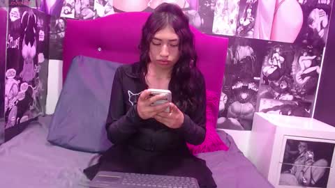 Kitty  online show from 03.21.26