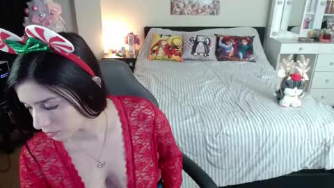 Isabel online show from 12.16.25