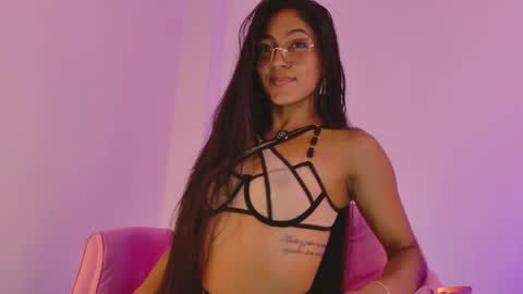 kittymyers_ online show from 05.11.26