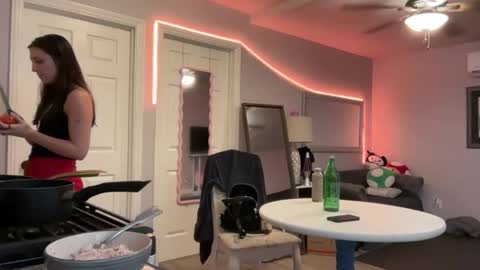 Snapshot of kittypurr79 chatting on 12.01.25 kittypurr79 online show from 12.01.25